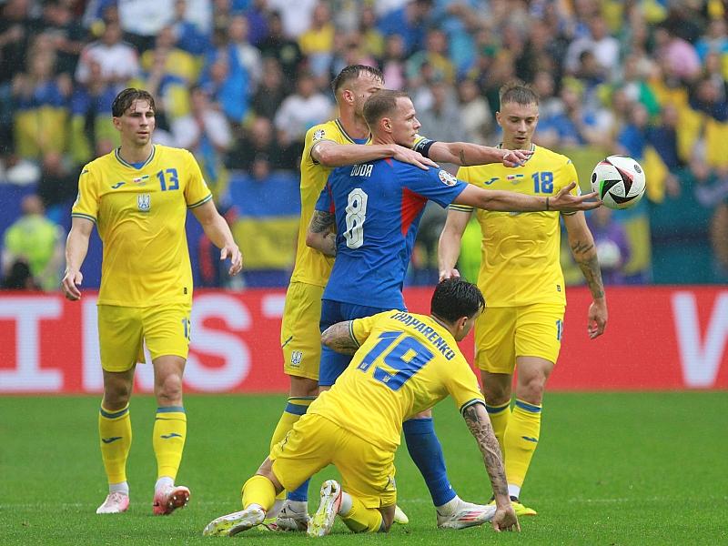 Fussball Em Ukraine Dreht Spiel Gegen Slowakei