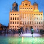 Galerie | “Das Gefühl, es sind Sommerferien” – La Strada und Weinstraße sorgen für Urlaubsfeeling in der Augsburger Innenstadt