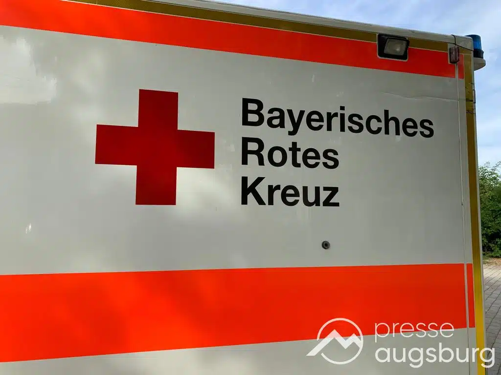 Mehrere Verletzte bei schwerem Verkehrsunfall bei Mertingen