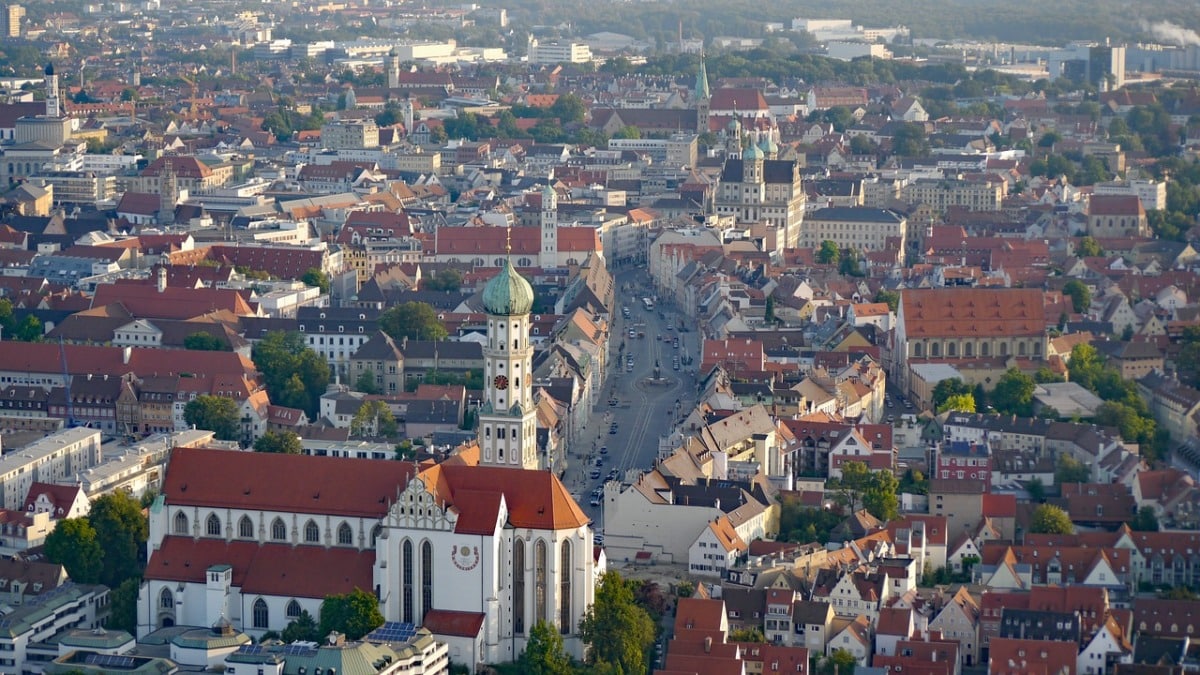 Dienstreise nach Augsburg: Das geht auch ohne Langeweile