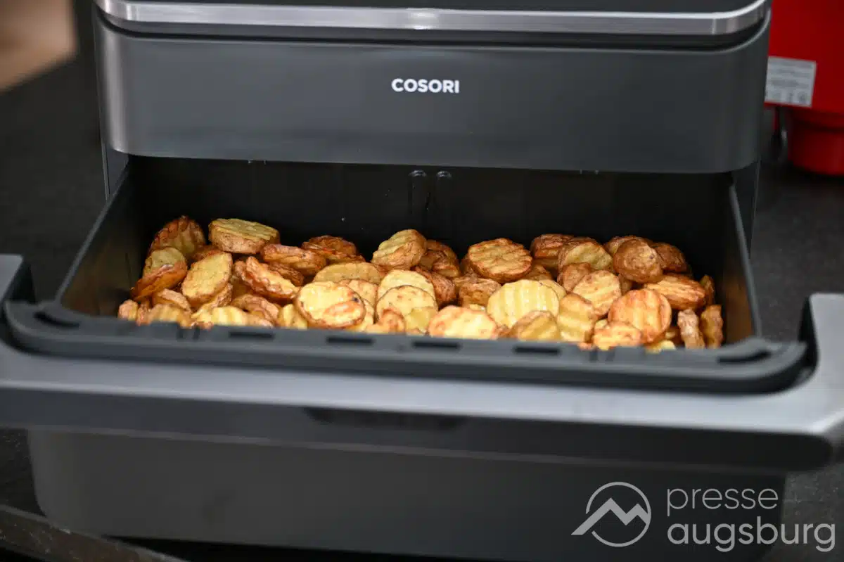 Flexibel und Platz ohne Ende | Die neue COSORI TwinFry 10L Heißluftfriteuse im Test