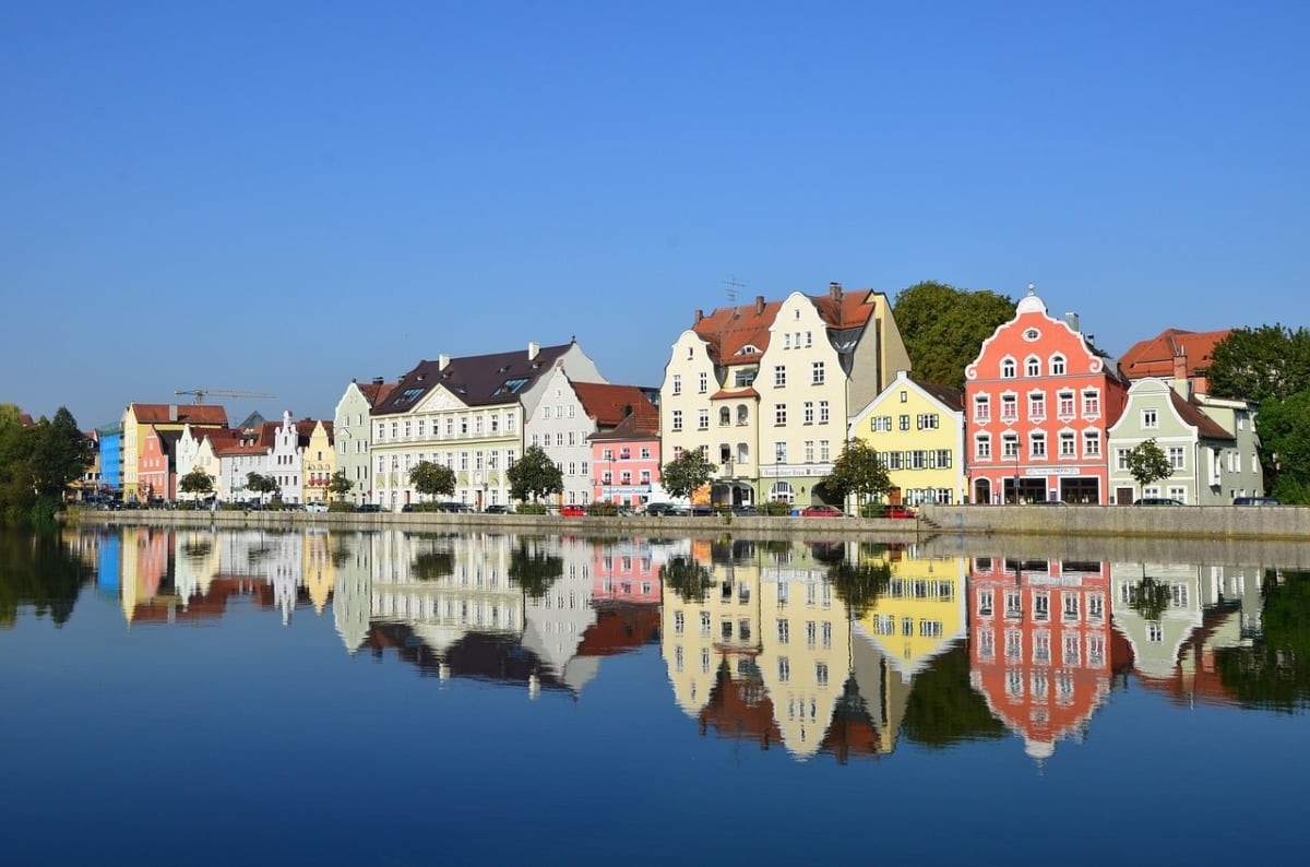 Niederbayern: Tote Person aus Isar bei Landshut geborgen