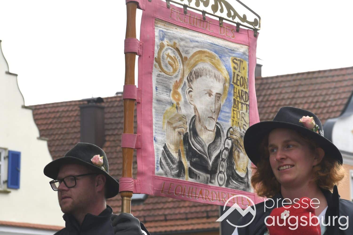 Leonhardiritt Weißenhorn | Feierlicher Umzug mit langer Geschichte sorgt für Straßensperrungen und Umleitungen 67 Leonhardiritt Weißenhorn | Feierlicher Umzug Mit Langer Geschichte Sorgt Für Straßensperrungen Und Umleitungen