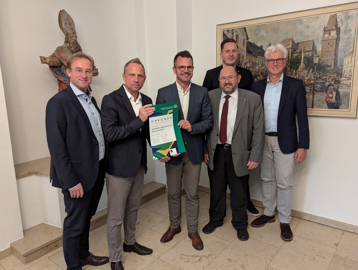 Offizielle Übergabe der Urkunde | Donauwörth wird Austragungsort der Bayerischen Landesgartenschau 2028