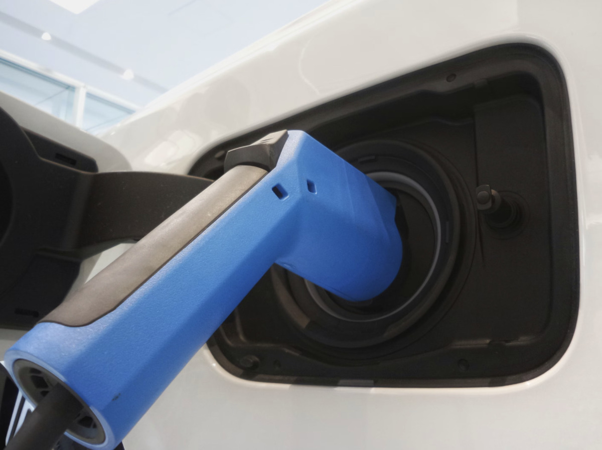 Neues E-Auto finanzieren – welche Möglichkeiten gibt es? Neues E-Auto finanzieren – welche Möglichkeiten gibt es?