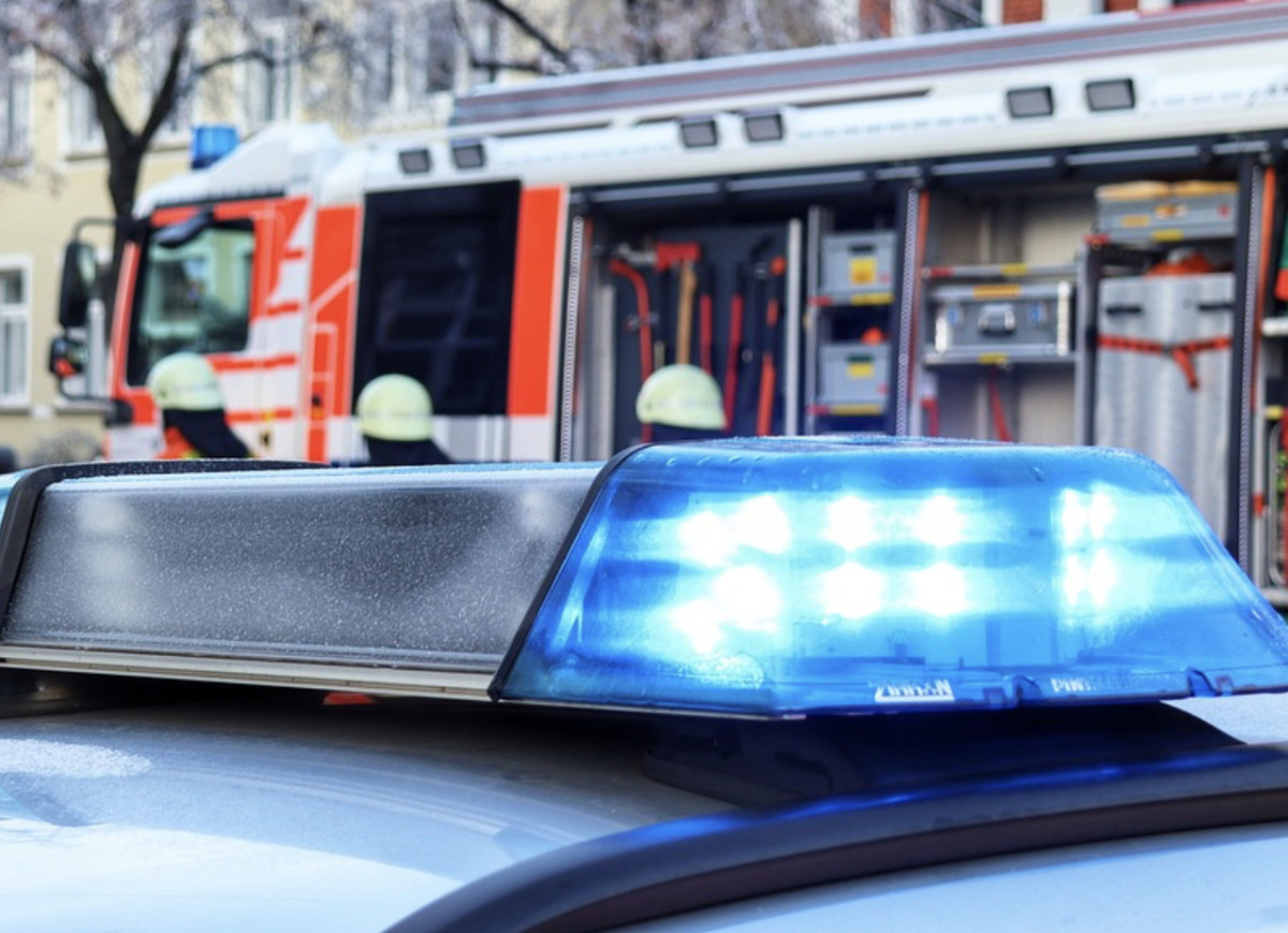 Mehrere Verletzte nach schwerem Verkehrsunfall bei Solnhofen – Zeugenaufruf
