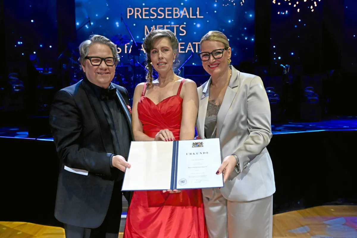 Staatstheater Augsburg | Sally du Randt zur Bayerischen Kammersängerin ernannt