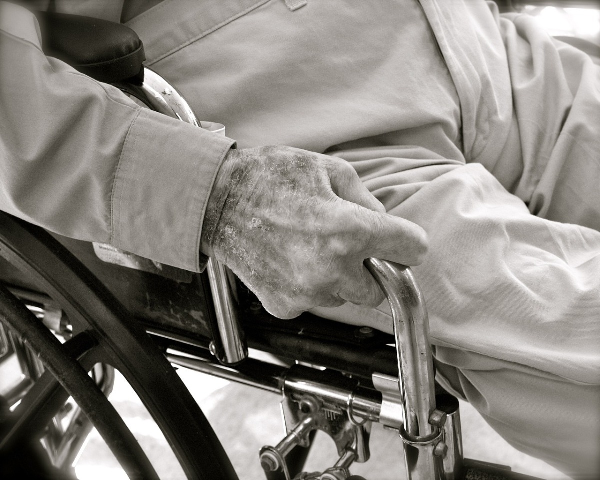 Programm “PflegesoNah” fördert über 1.450 Pflegeplätze in Bayern – auch Schwaben dabei