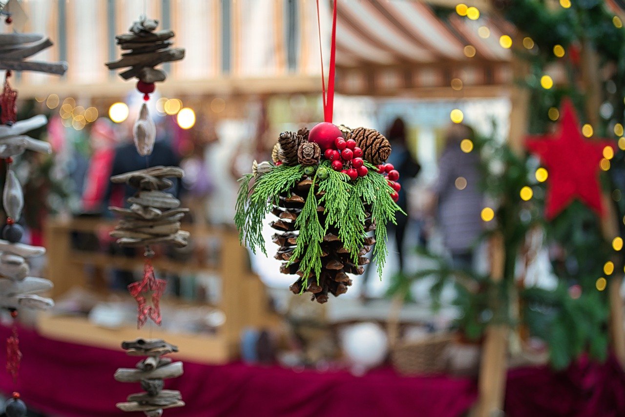 Aichacher Christkindlmarkt feiert 20-jähriges Jubiläum mit verlängertem Programm