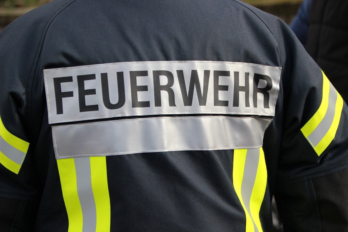 Rentner kommt bei Zimmerbrand in Karlsfeld ums Leben