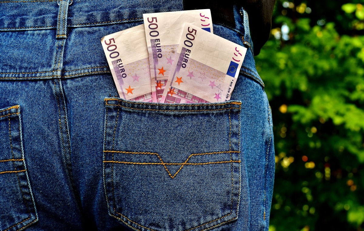 Lohnsteuerhilfe Bayern: 10 Tipps, um noch in 2024 Steuern zu sparen