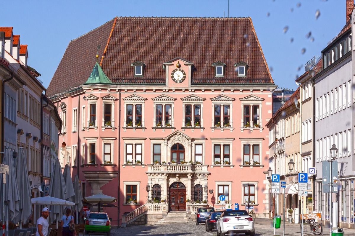 Signifikantes Defizit im Ergebnishaushalt – Haushaltssperre in Kaufbeuren bis Jahresende