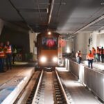 Fortschritte bei der Straßenbahnhaltestelle unter dem Augsburger Hauptbahnhof