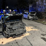 Feuerwehr München: Drei Menschen bei Frontalcrash zweier Pkw am Hasenbergl verletzt