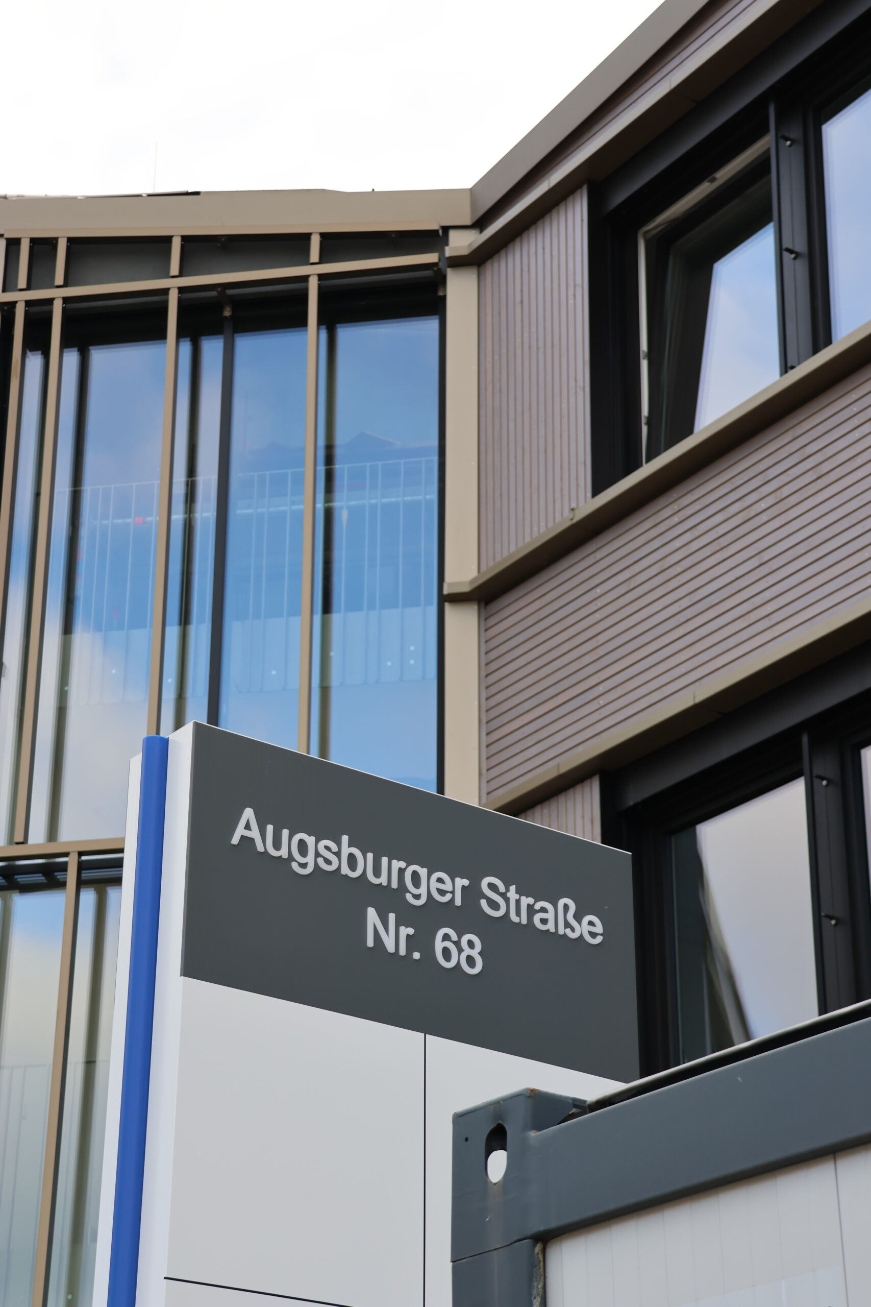 Landratsamt Unterallgäu zieht um | Neue Außenstelle in Memmingerberg eröffnet
