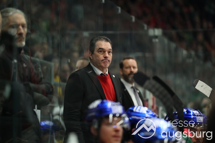 20250112_aev_mitchell32