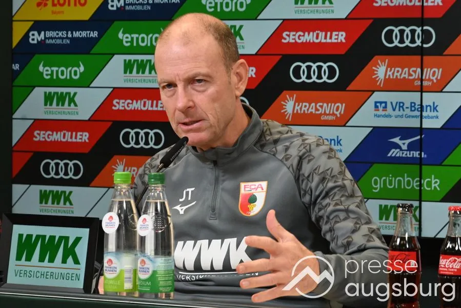 Mit der “FCA-DNA” zurück in die Spur? Der FC Augsburg ist im Schwabenderby gegen den VfB Stuttgart gefordert