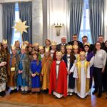Sternsinger aus Kempten bringen Segen und Hoffnung ins Schloss Bellevue