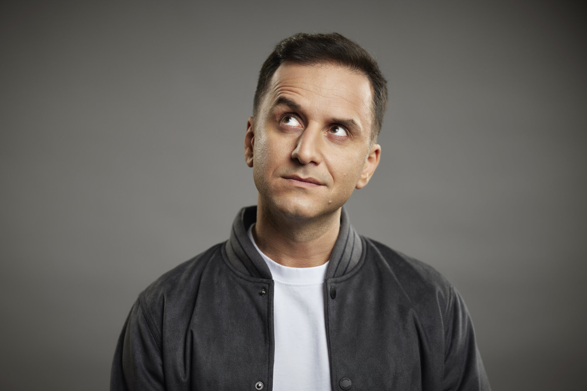 Gewinnspiel | “Jackpot” – Comedypreisträger Özcan Cosar kommt nach Augsburg