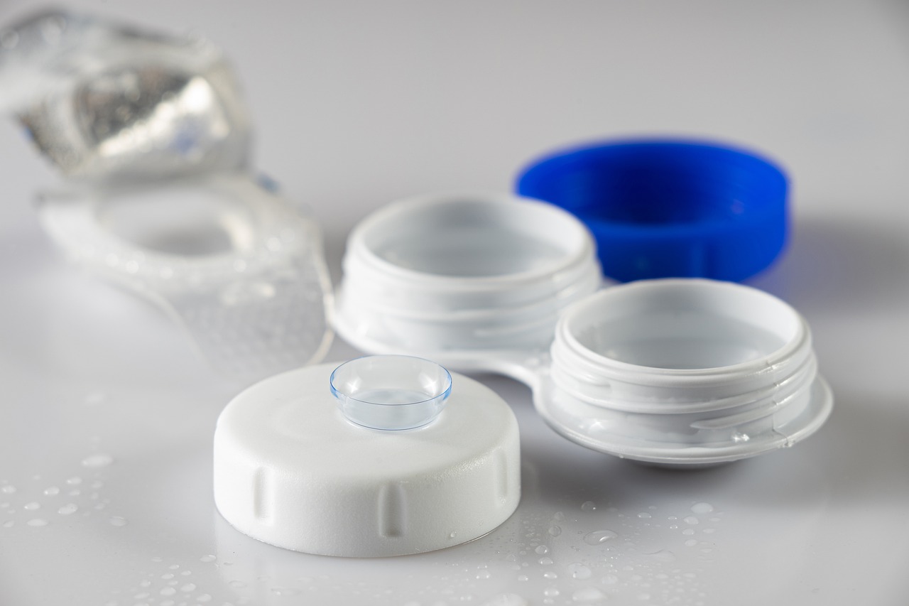 3,4 Millionen Deutsche tragen Kontaktlinsen – Das sollten Sie über die richtige Hygiene wissen