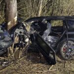 Neuburg | Autofahrt endet für 44-Jährigen tödlich: Hochmotorisiertes Auto geht in Flammen auf
