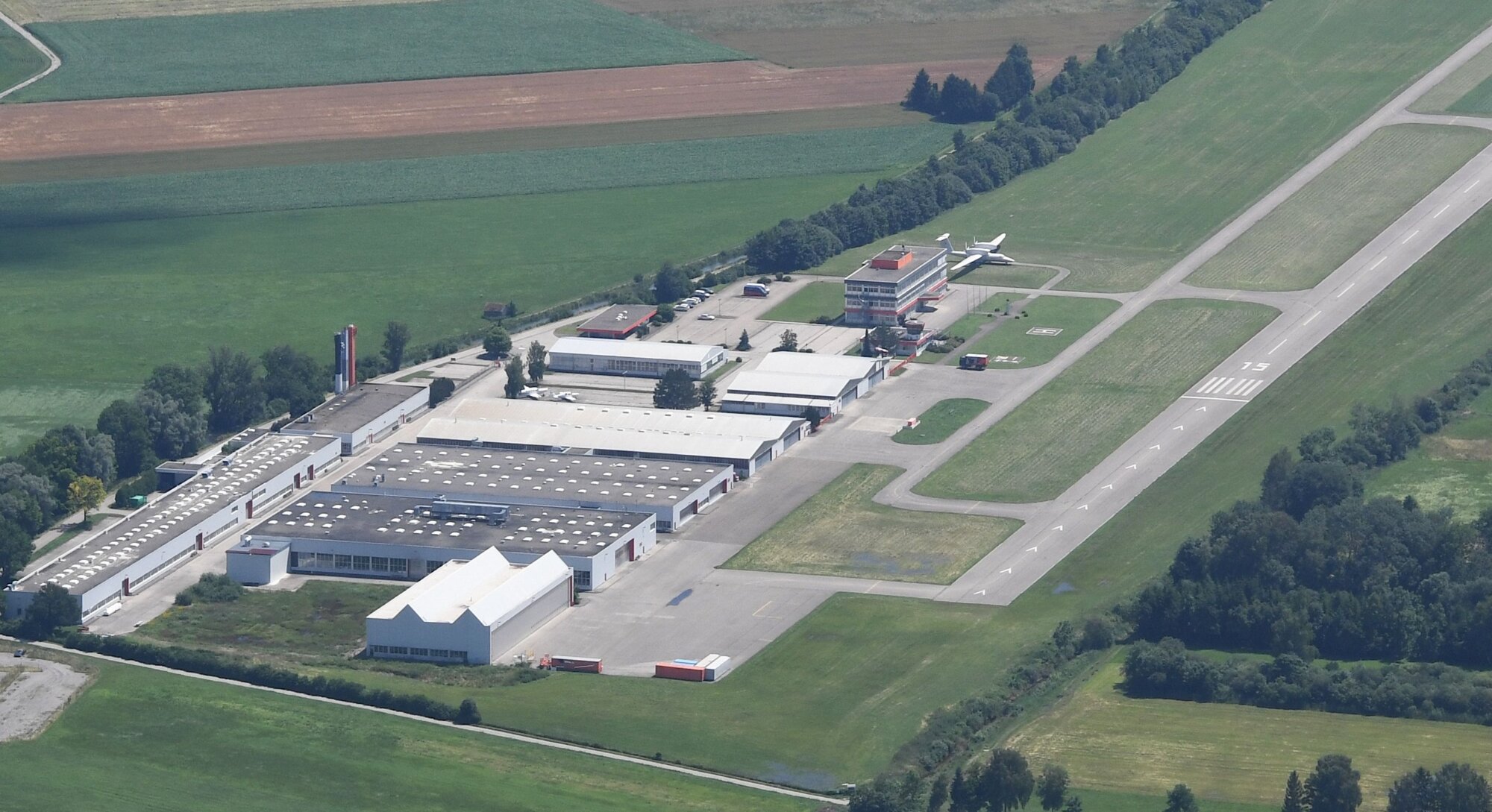 Landkreis Unterallgäu steigt aus der Gesellschaft „Landeplatz Mindelheim-Mattsies“ aus