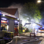 Großbrand in Wulfertshausen: Stadel in Flammen – rund 120 Einsatzkräfte im Einsatz
