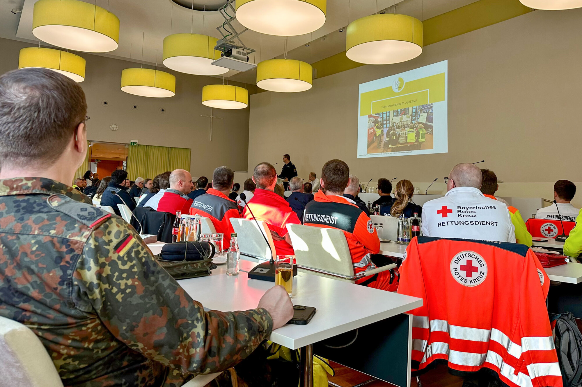 Großübung im Landkreis Augsburg: Einsatzkräfte trainieren für den Ernstfall