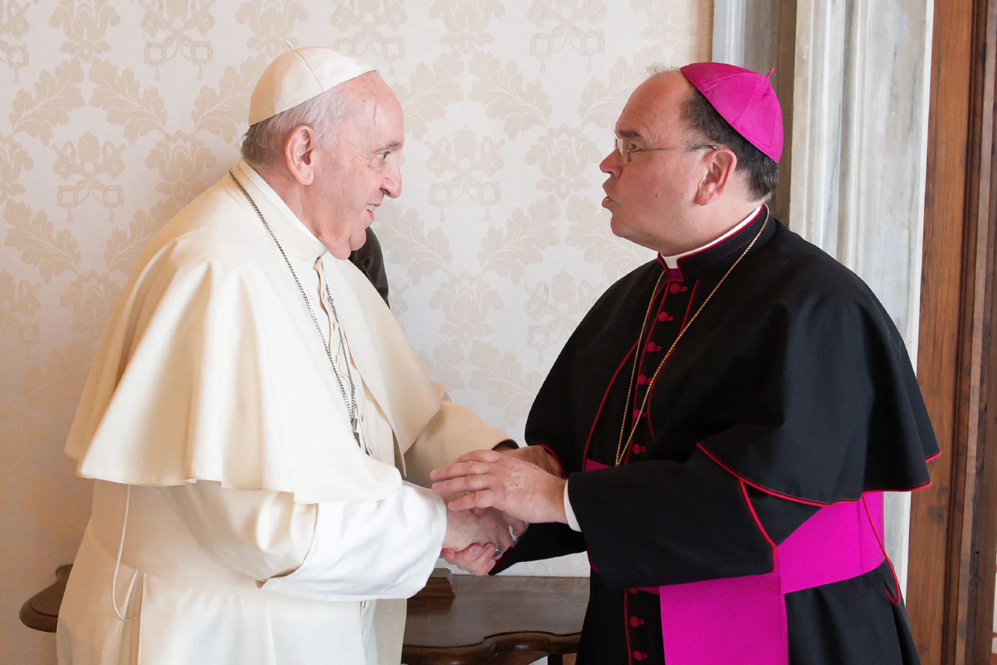In stillem Gedenken an Papst Franziskus – Requiem im Augsburger Dom geplant
