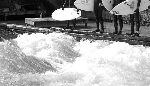 eisbach-293792_1280-2