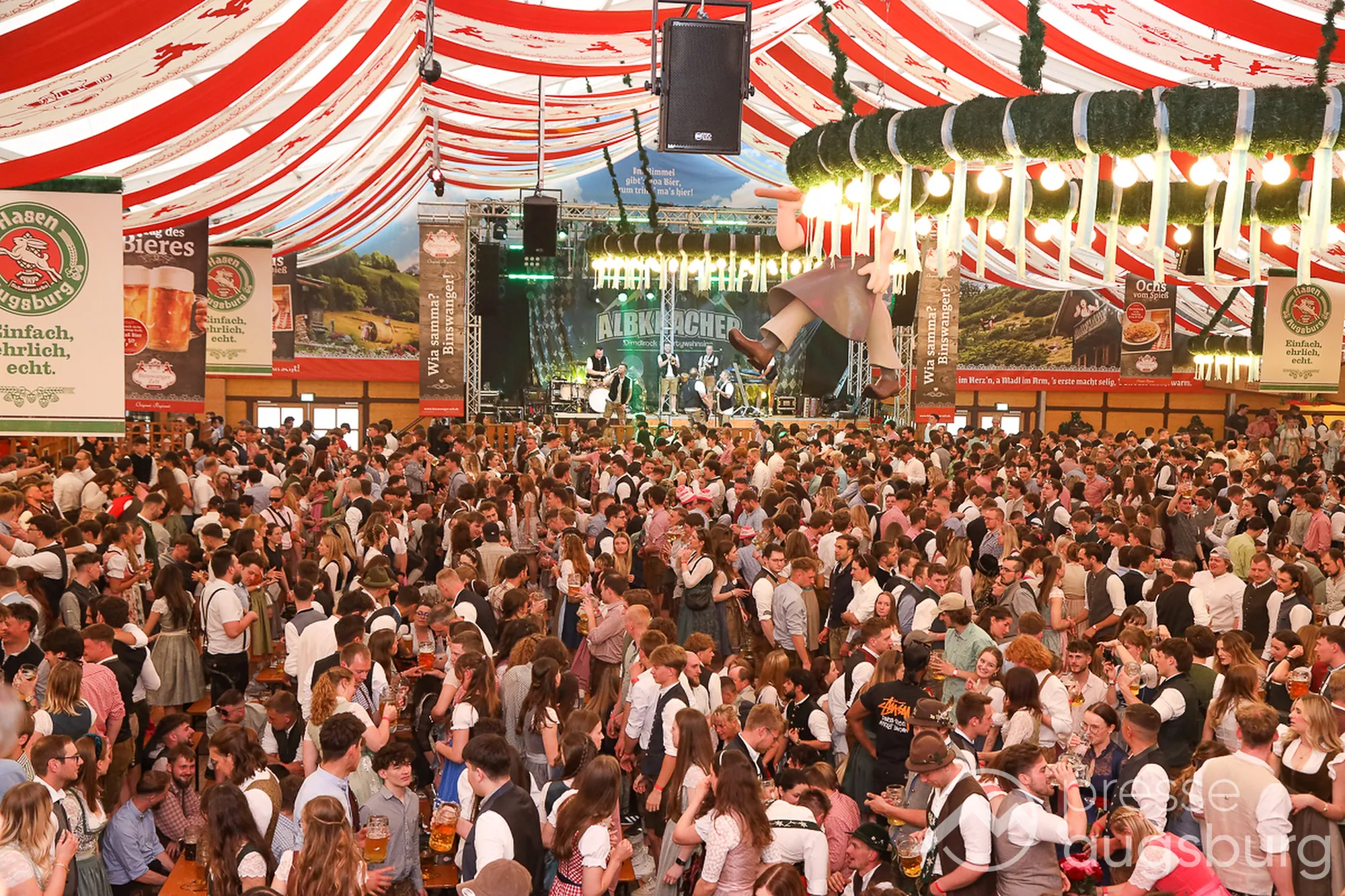 Schlussspurt: Letzte Stunden auf dem Herbstplärrer – Augsburger Volksfest endet heute Abend