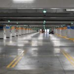 Professionelle Parkplatzschild-Halter: Langlebigkeit durch moderne Beschichtung