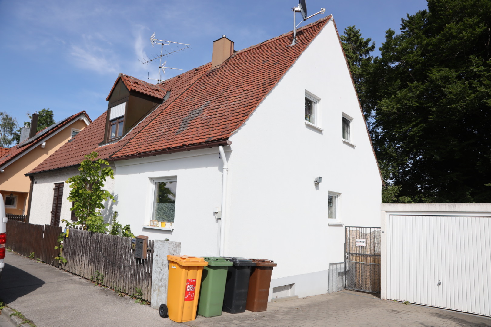 Tötungsdelikt in Haunstetten: Frau (30) in ihrer Wohnung erschossen – Polizei veröffentlicht weitere Details