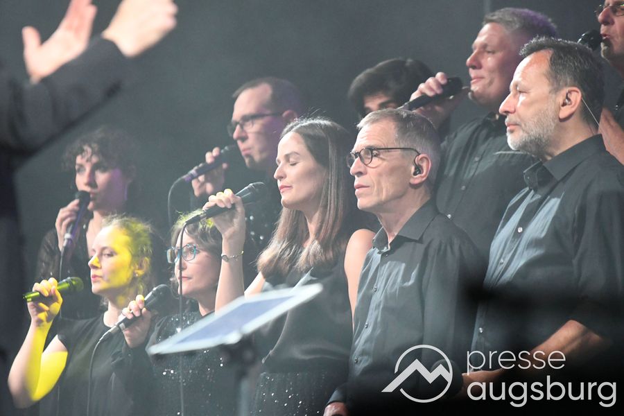 Happy Weekend | "Die Prinzen" begeistern in der Schwabenhalle Augsburg 346 Happy Weekend | &Quot;Die Prinzen&Quot; Begeistern In Der Schwabenhalle Augsburg