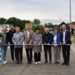 Neuer Rad- und Gehweg über die Landkreisgrenzen Augsburg und Unterallgäu eröffnet