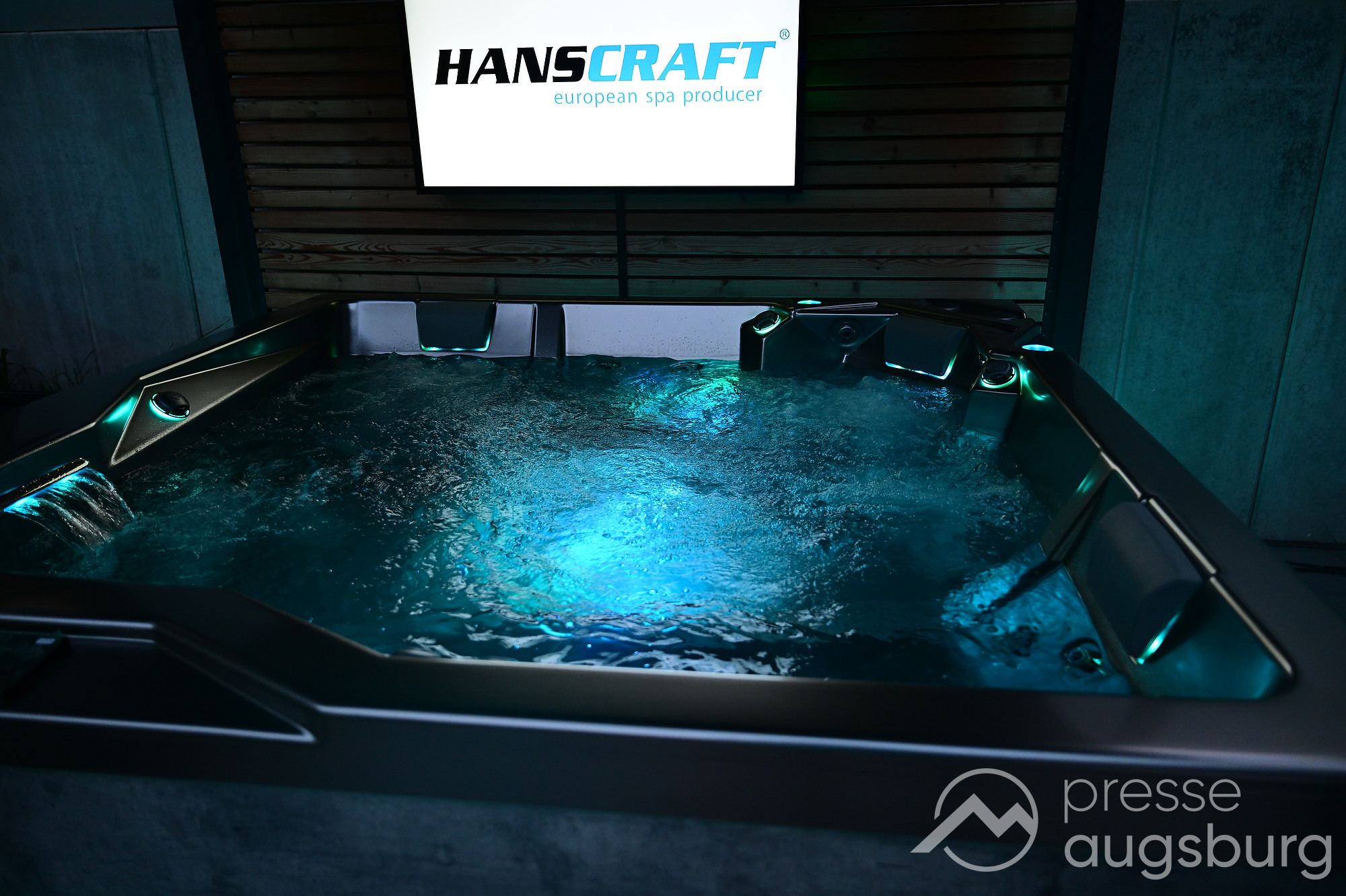 Hanscraft OKA 5 im Test: Europäischer Premium-Whirlpool trifft nachhaltige Fertigung und durchdachtes Design 97 Hanscraft Oka 5 Im Test: Europäischer Premium-Whirlpool Trifft Nachhaltige Fertigung Und Durchdachtes Design