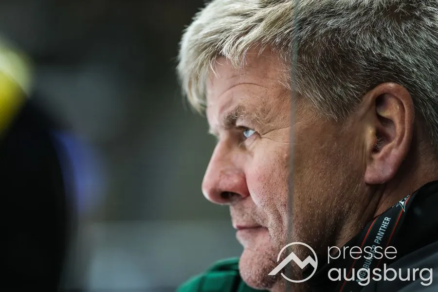 AEV erstmals ohne Tor in dieser Saison –  Augsburger Panther verlieren in Wolfsburg