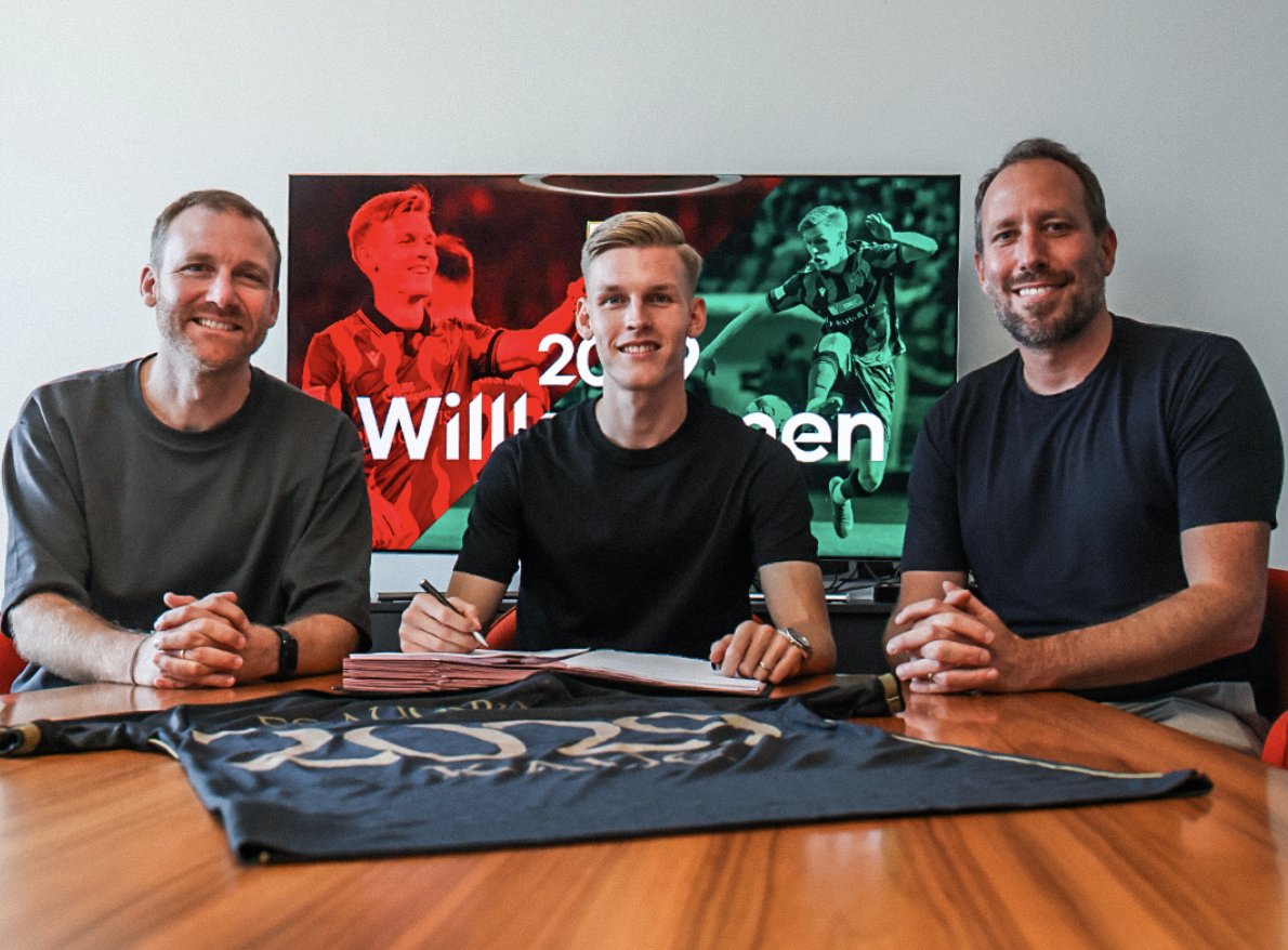 FC Augsburg verpflichtet deutschen U-Nationalspieler Anton Kade für die Offensive