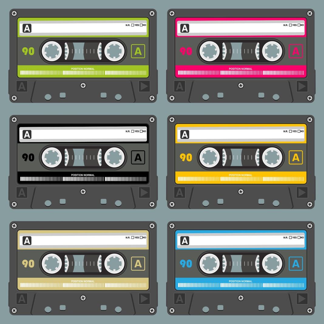 cassette-7437518_1280