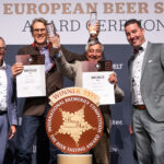Augsburger Bier unter den besten Alkoholfreien Europas! Die Riegele Brauer freuen sich über zwei European Beer Stars