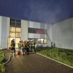Aichach | Unangekündigte Feuerwehrübung bei Juzo – Einsatz unter realistischen Bedingungen