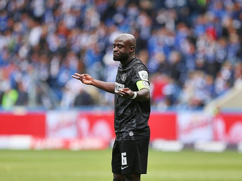 2. Bundesliga: Elversberg verliert in Bielefeld Tabellenführung 2 2. Bundesliga: Elversberg Verliert In Bielefeld Tabellenführung