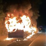 Bus in Flammen: Vollbrand in München-Laim sorgt für Schäden und Sperrungen