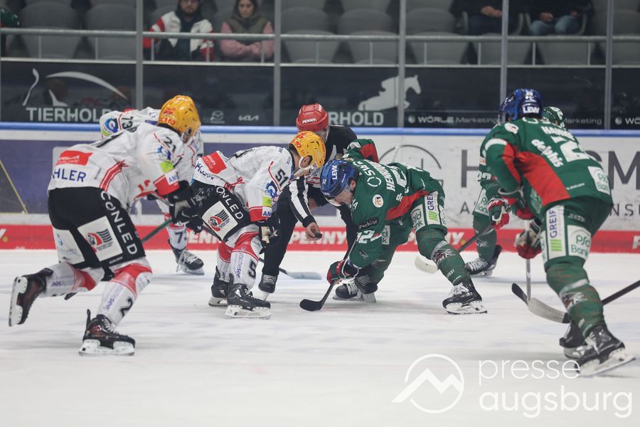 Deutliche Niederlage | Siegesserie der Augsburger Panther reißt gegen Bremerhaven 49 Deutliche Niederlage | Siegesserie Der Augsburger Panther Reißt Gegen Bremerhaven