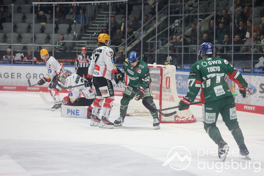Deutliche Niederlage | Siegesserie der Augsburger Panther reißt gegen Bremerhaven 53 Deutliche Niederlage | Siegesserie Der Augsburger Panther Reißt Gegen Bremerhaven