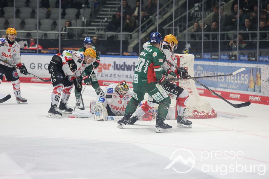 Deutliche Niederlage | Siegesserie der Augsburger Panther reißt gegen Bremerhaven 57 Deutliche Niederlage | Siegesserie Der Augsburger Panther Reißt Gegen Bremerhaven