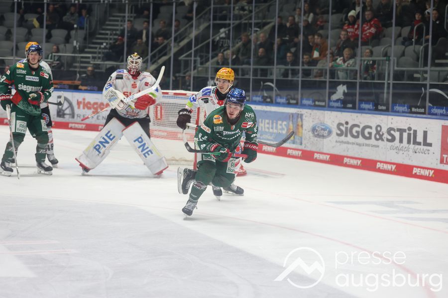 Deutliche Niederlage | Siegesserie der Augsburger Panther reißt gegen Bremerhaven 58 Deutliche Niederlage | Siegesserie Der Augsburger Panther Reißt Gegen Bremerhaven