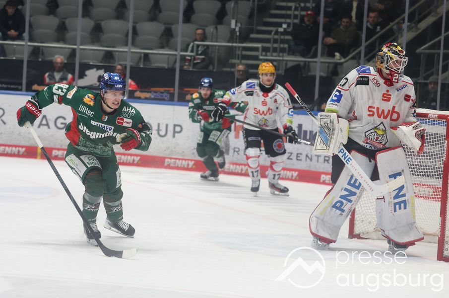 Deutliche Niederlage | Siegesserie der Augsburger Panther reißt gegen Bremerhaven 62 Deutliche Niederlage | Siegesserie Der Augsburger Panther Reißt Gegen Bremerhaven