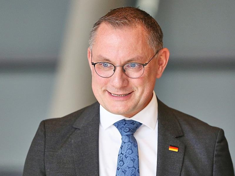 Chrupalla wirft Merz in "Stadtbild"-Debatte Doppelmoral vor 2 Chrupalla Wirft Merz In &Quot;Stadtbild&Quot;-Debatte Doppelmoral Vor