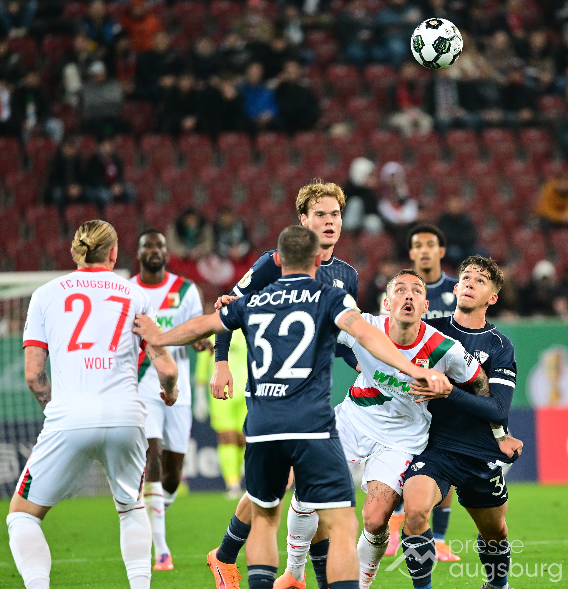 Aus im Pokal! FC Augsburg verliert auch gegen Zweitligateam Bochum 98 Aus Im Pokal! Fc Augsburg Verliert Auch Gegen Zweitligateam Bochum